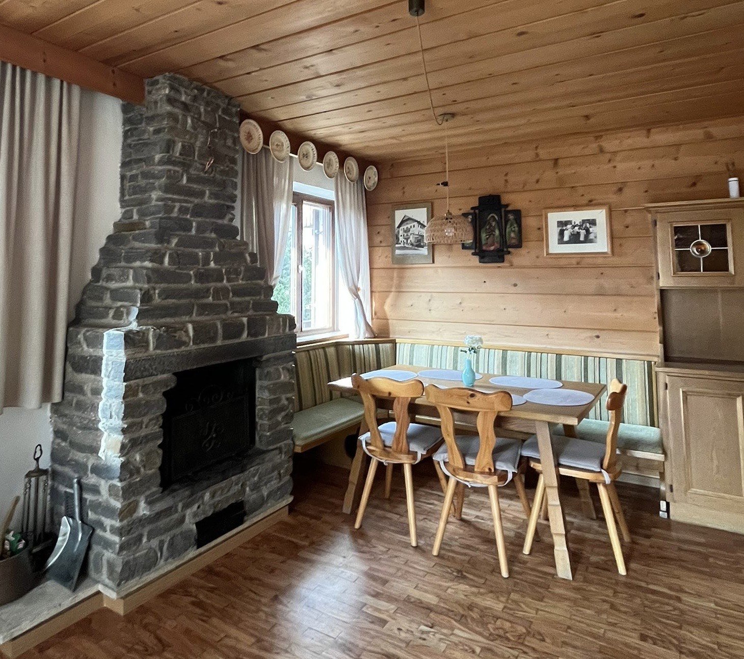 Alpen Suite - View 3